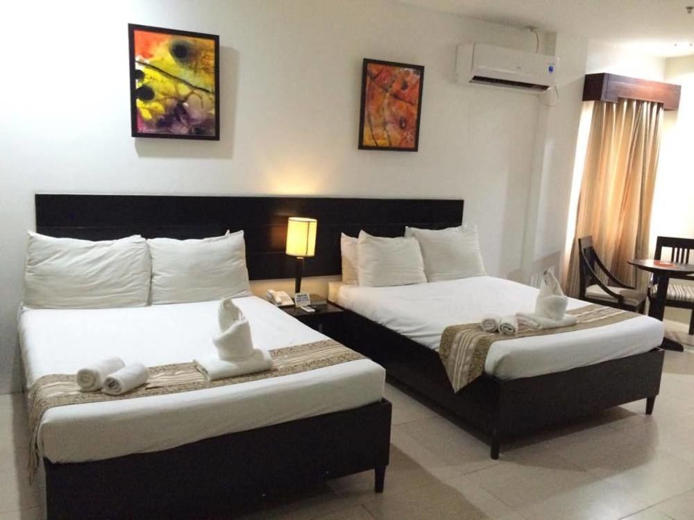 Holiday Suites Puerto Princesa Kültér fotó